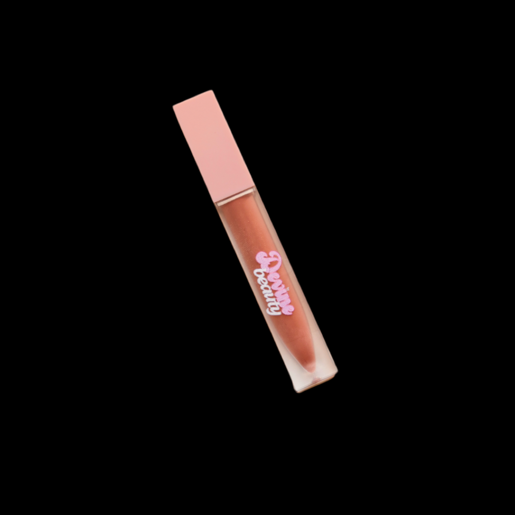 Classic Nude Velvet Lippie